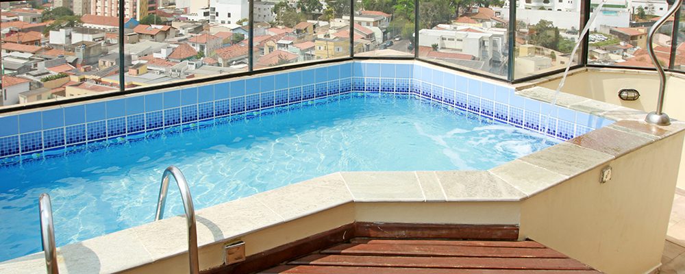 Piscina do Travel Inn Flats Jundiaí