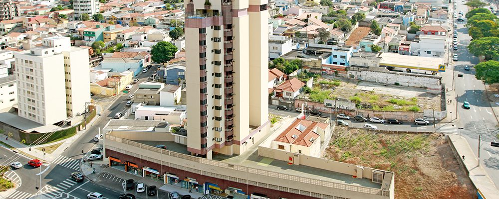 Fachada do Travel Inn Flats Jundiaí